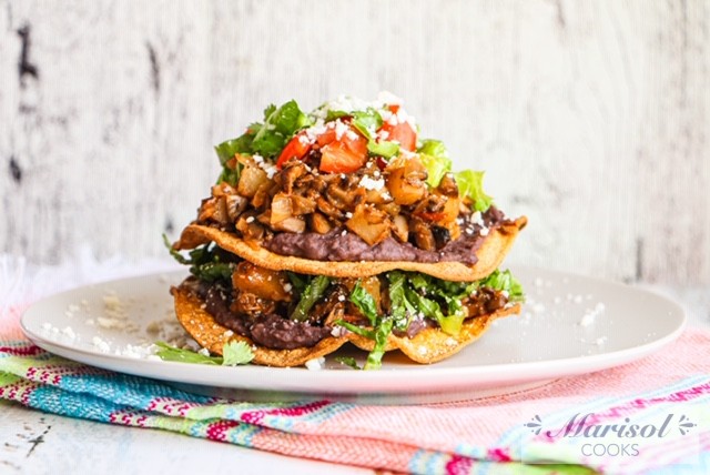 Mushroom Picadillo Tostadas/ Picadillo Vegano/ Tostadas