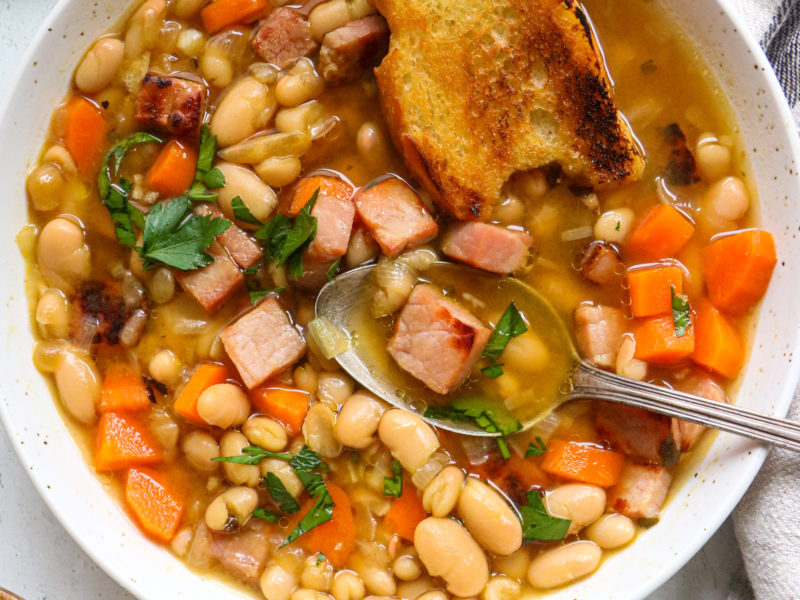 Easy Ham and Bean Soup